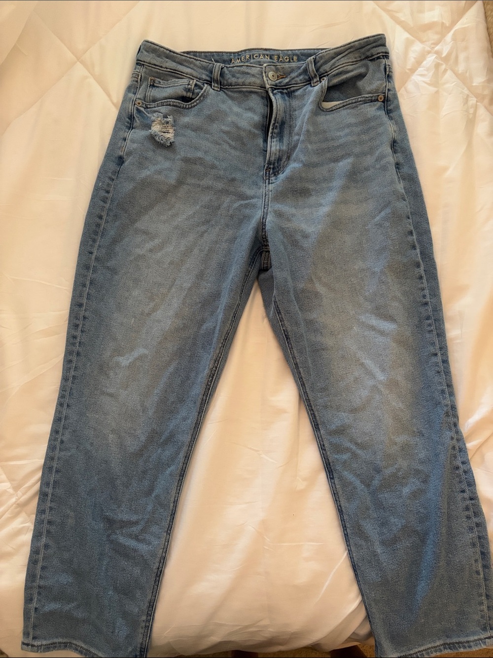 American Eagle Outfitters Medium Blue Straight-Leg Women's Jeans 14 short